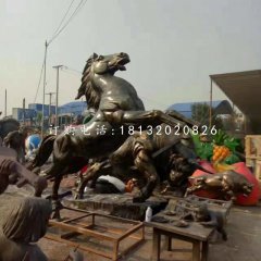 廣場仿銅馬，玻璃鋼馬雕塑
